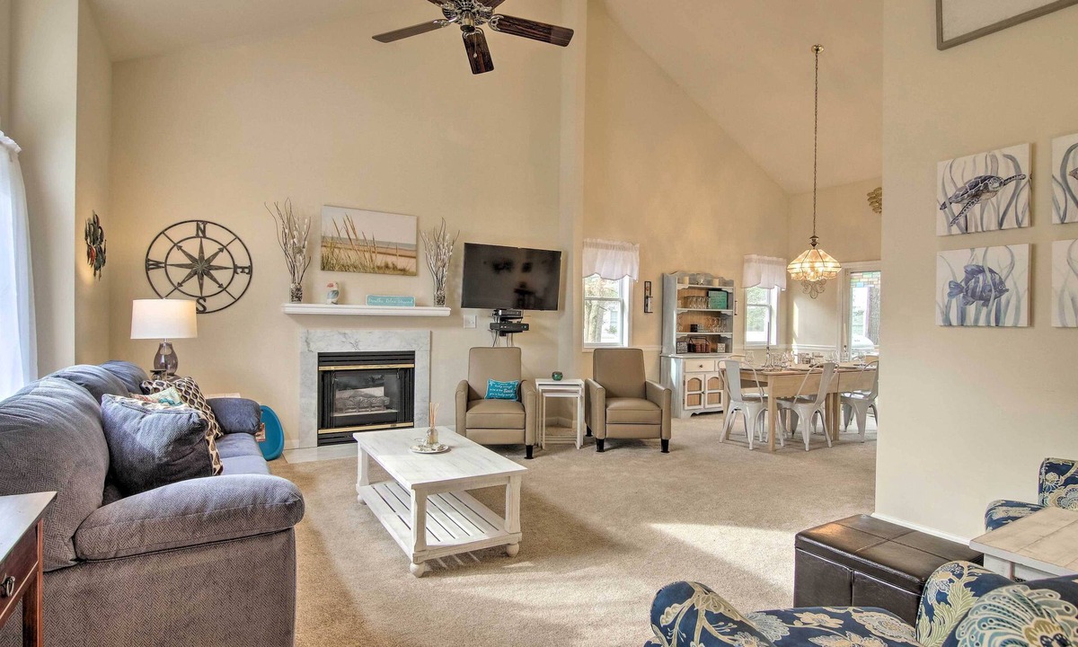 Ocean Pines House | Pool Access, Deck & Grill: Ocean Pines Getaway