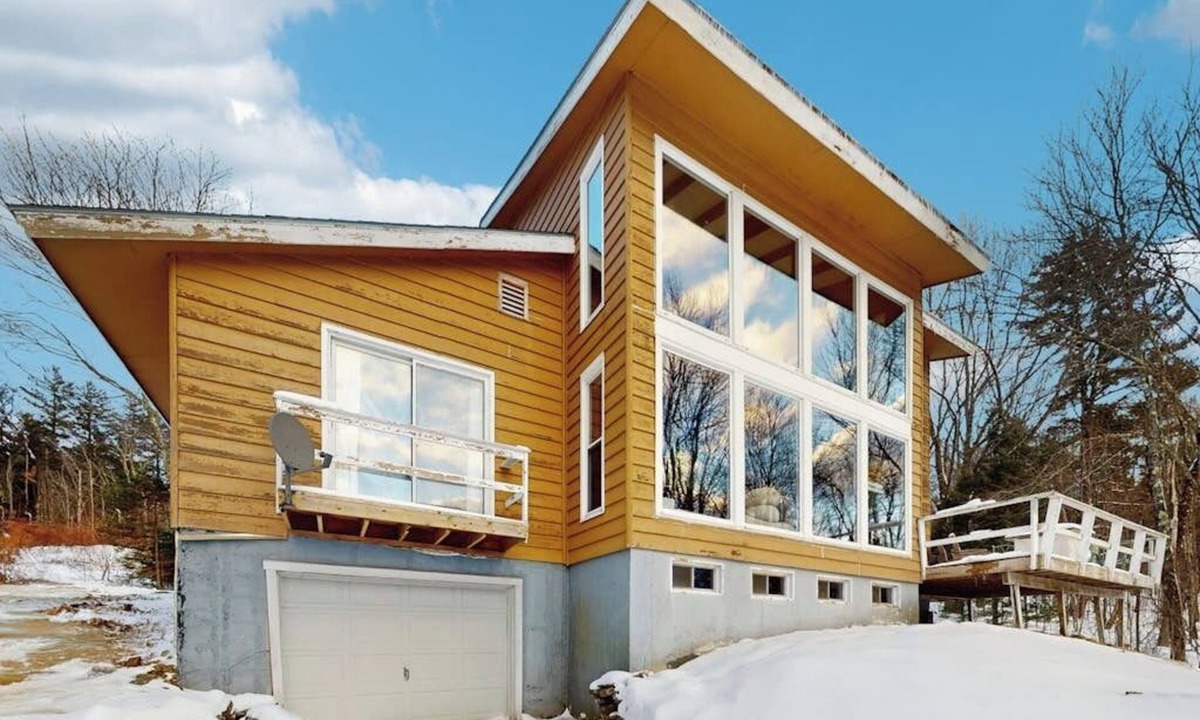 Whitingham House | Private dog-friendly house w/mountain views, fireplace, deck, firepit, w/d