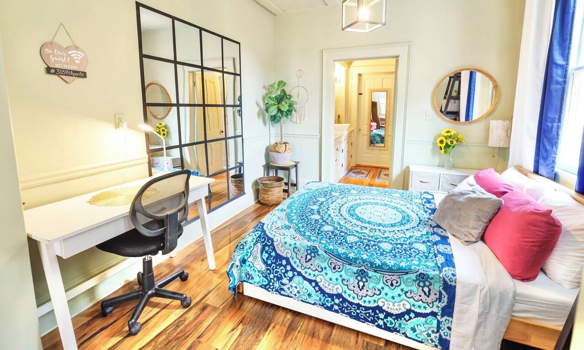 East Point Apartment | Private Studio Retreat - Perfect for Long Stays & Remote Work