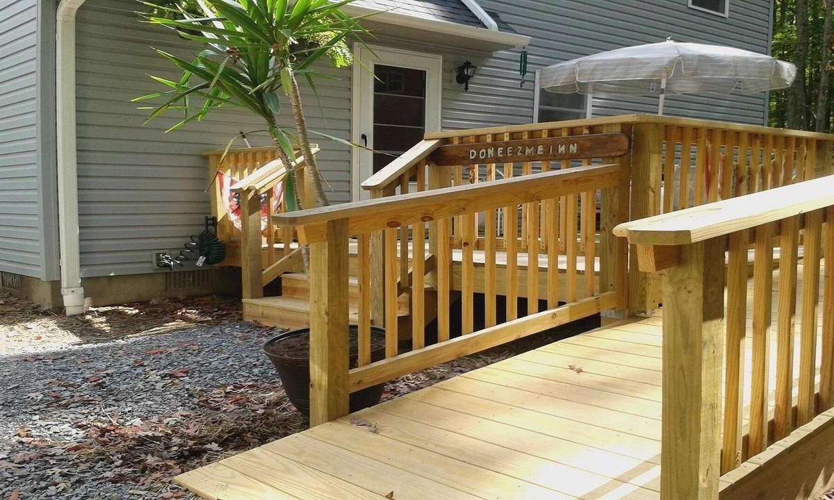 Hickory Hills Ski Chalet | Quiet and handicapped friendly place.