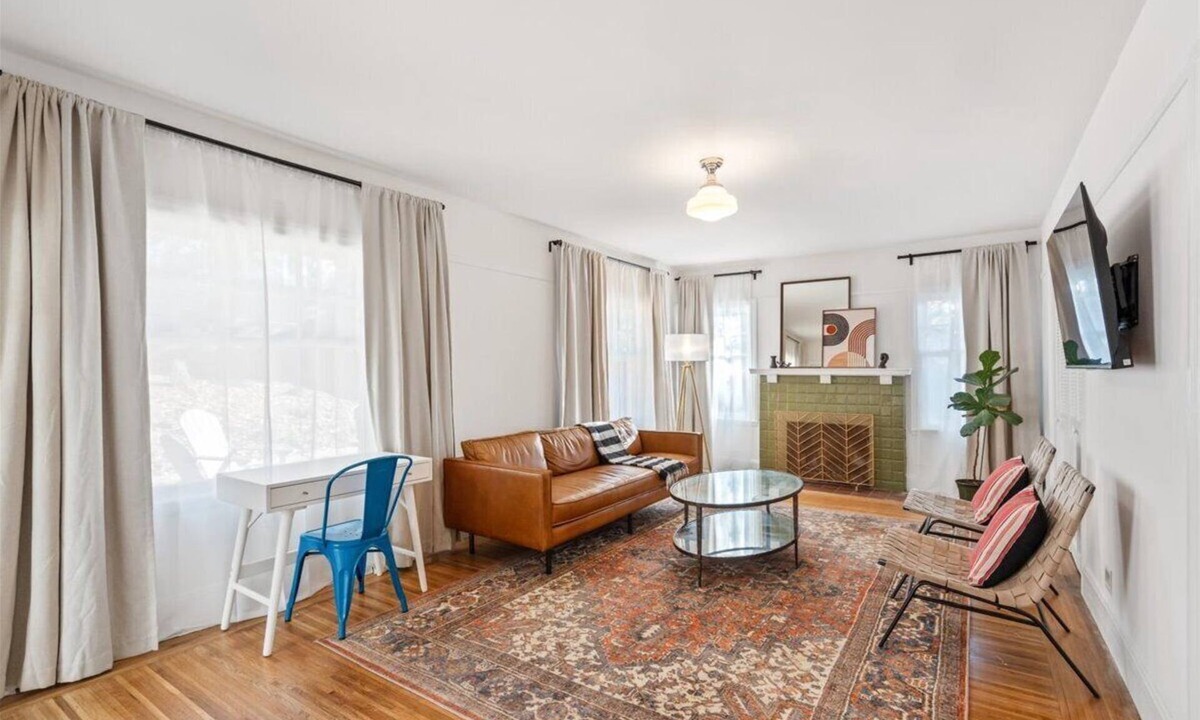 Forestland House | Quiet Montclair Hideaway