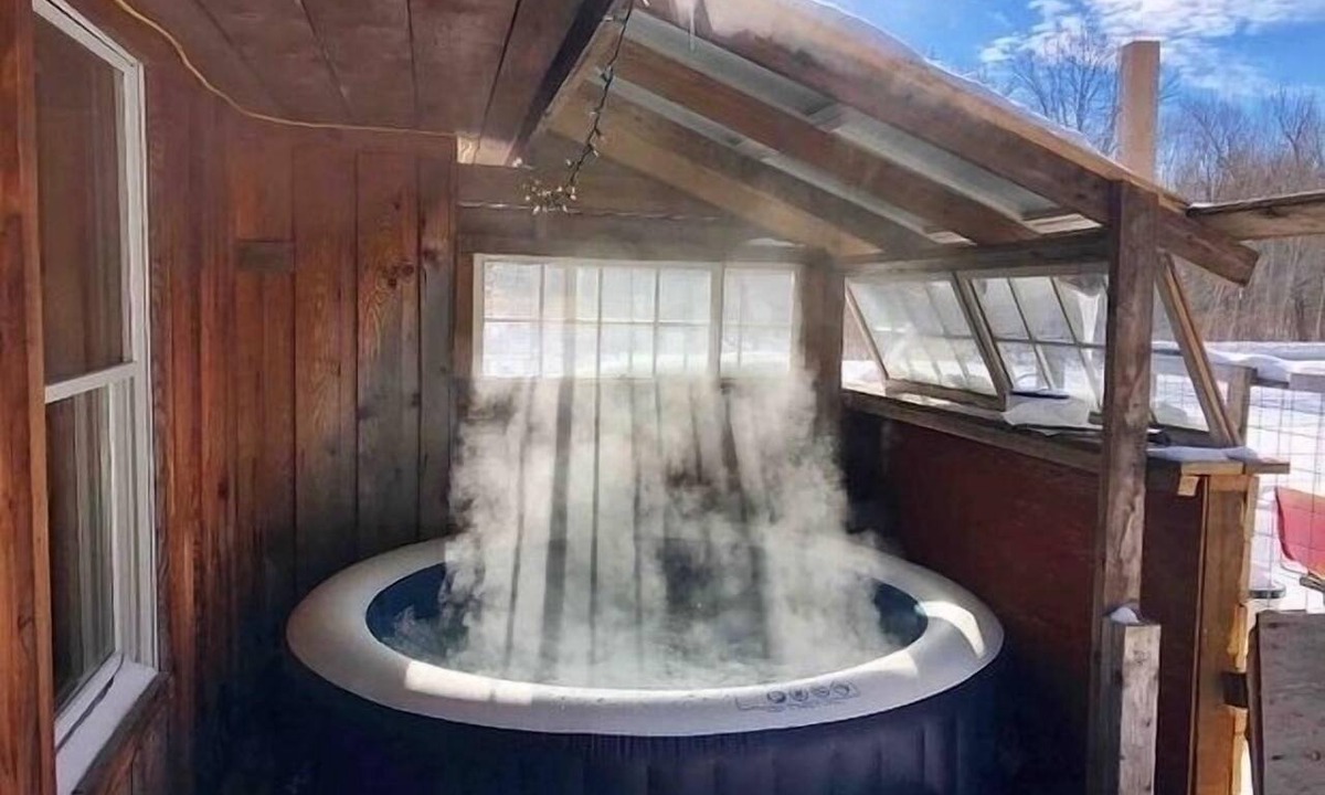 South Butler Cabin | Rustic cabin w/29 acres. Hot tub, wood stove, nature trails, pet friendly &more