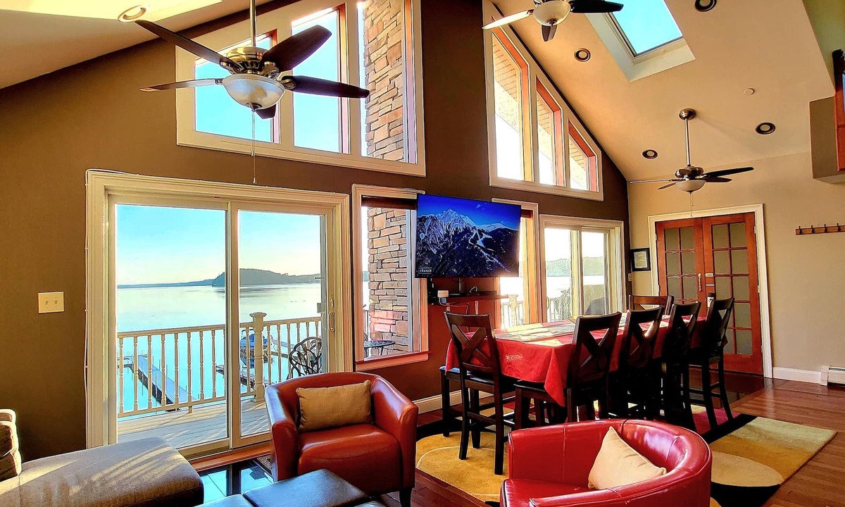 Saratoga Springs Condo | Saratoga Lake Waterfront with Dock, Near Racetrack & Downtown Saratoga!