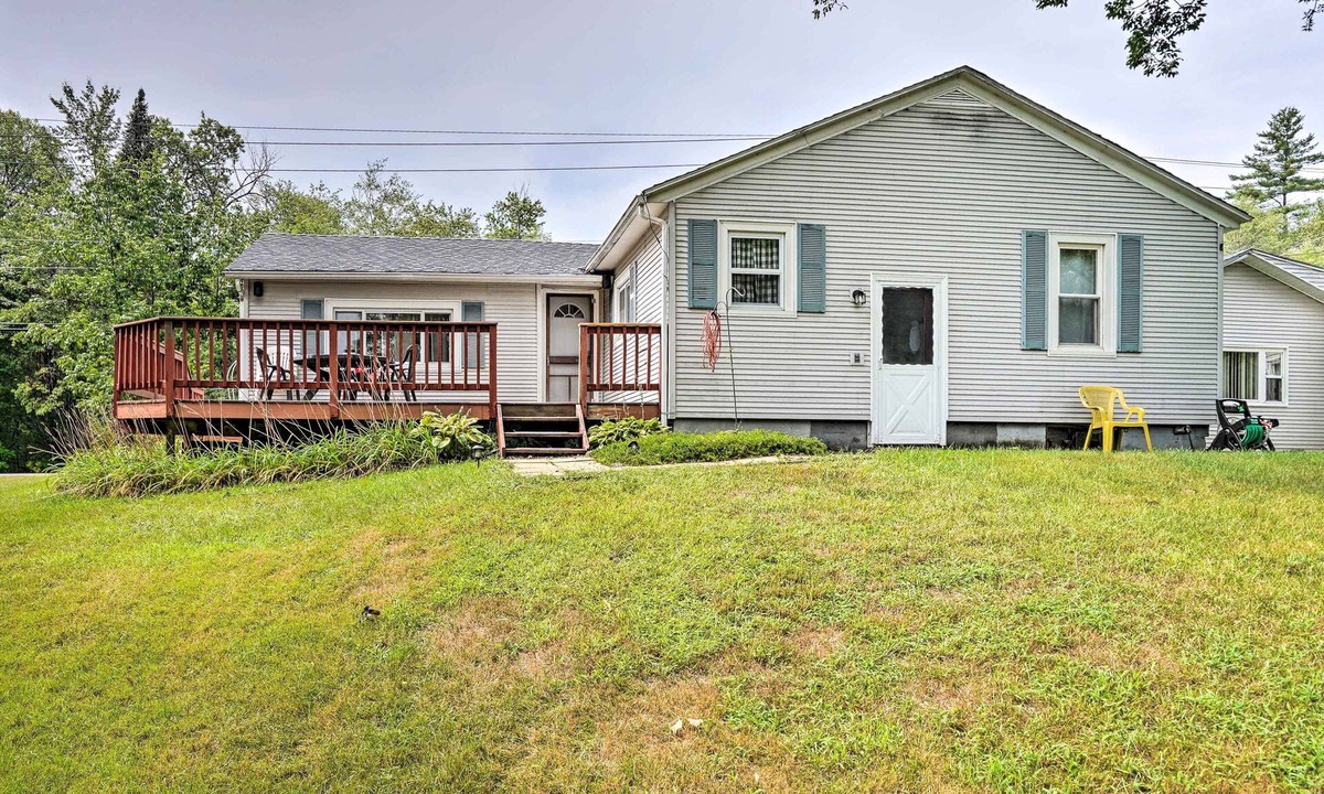 Greenfield Center House | Secluded Getaway < 10 Mi to Saratoga Springs!