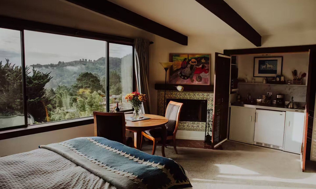 Tamalpais-Homestead Valley Apartment | Serene Studio Retreat in Charming Mill Valley perfect for relaxing stays