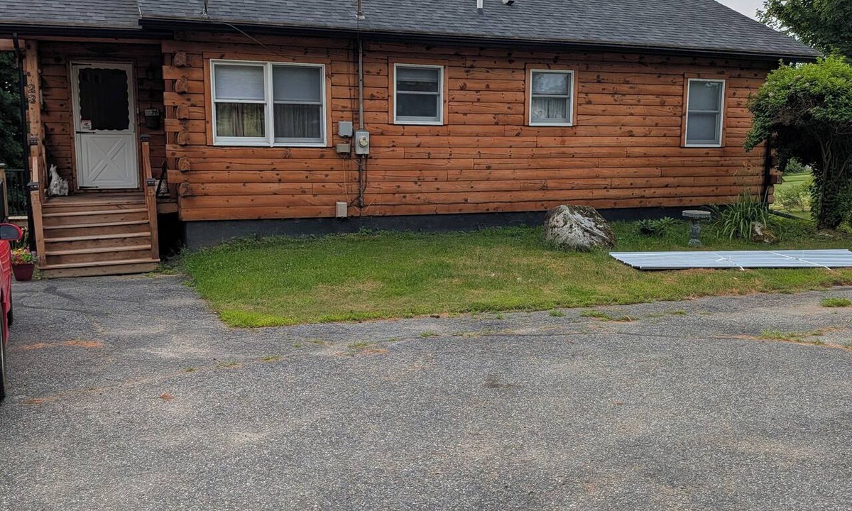 Dexter Cabin | Shining Water Cabin. Perfect 1-bedroom cabin with AC in charming Dexter