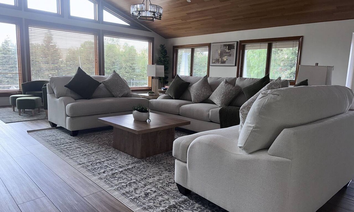 Livermore House | Sleep 16+ | Secluded 4-Acre Private Quiet Retreat