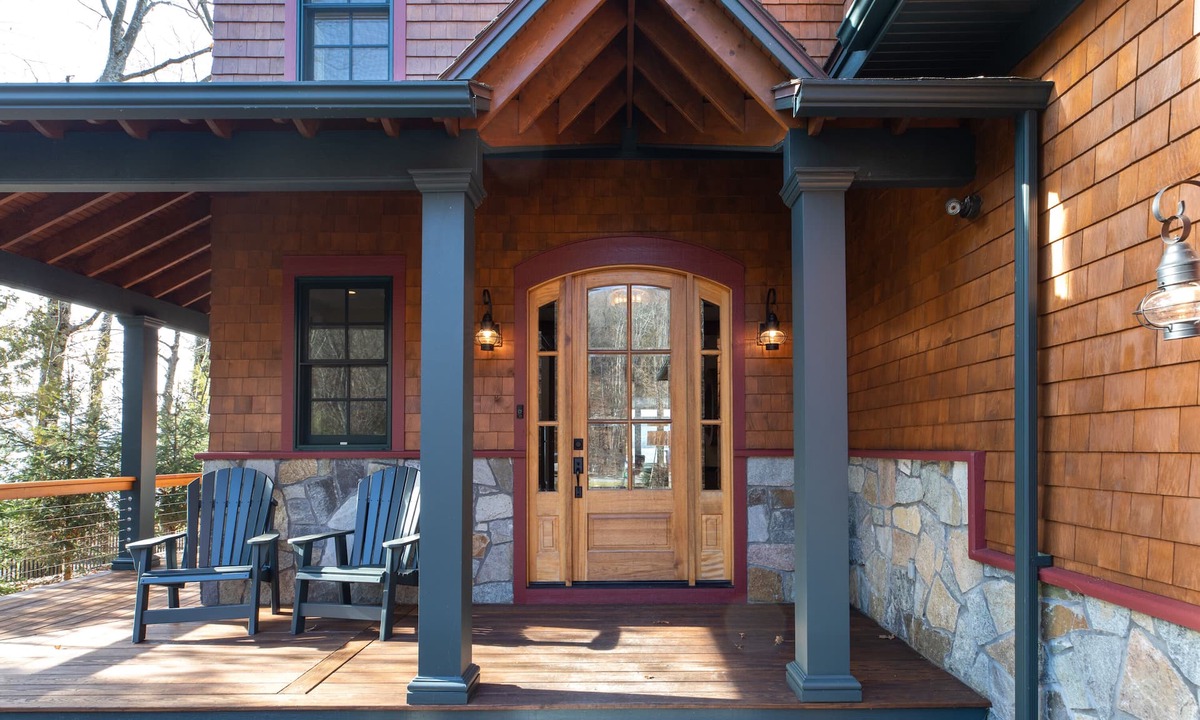 Kattskill Bay House | SPECTACULAR WATERFRONT HOUSE ON LAKE GEORGE