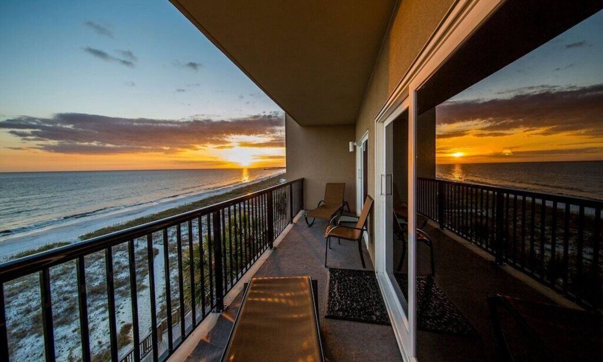 Mexico Beach Condo | Sweeping Vue of the Gulf of Mexico, 30 steps to beach