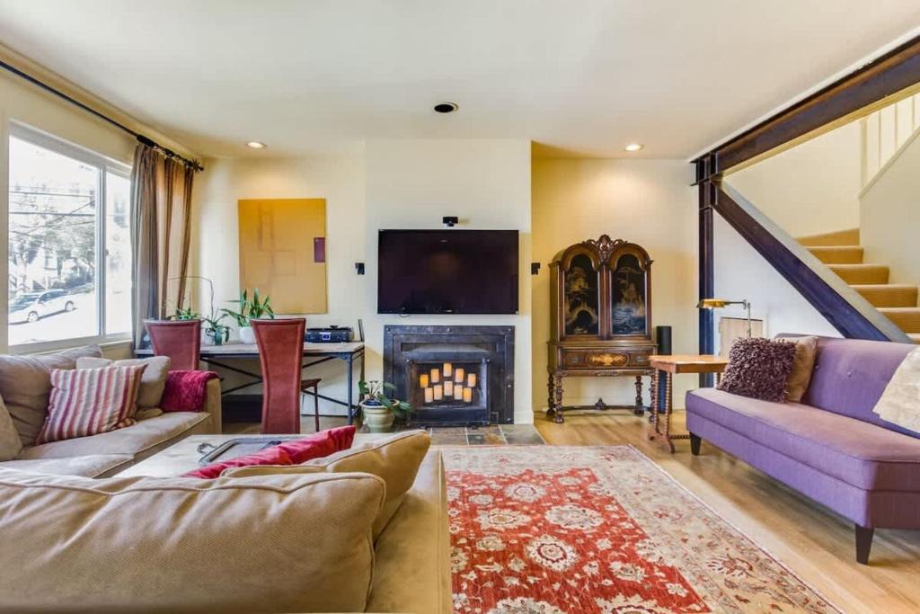Potrero Hill House | Two Bedroom, Two Newly Renovated Bathrooms, Deck