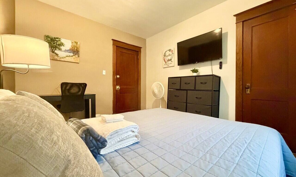 Binghamton Apartment | Walk to Downtown *Contractor Welcome* Close to BU