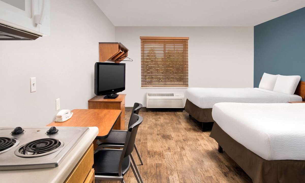 Butztown Hotel | WoodSpring Suites Allentown Bethlehem