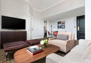 Experience San Francisco Like Never Before! 2 Pet-Friendly Units,On-Site Dining