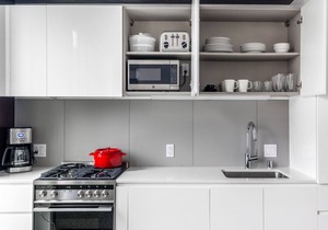 Hip Rincon Hill 1BR w/Gym, Rooftop, Hot Tub, nr. SV. by Blueground