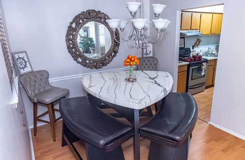 Sandy Springs Condo | #1 Atl's Historic Pill Hill-Swim Pool, Tennis, Duck Pond, Cabanas!