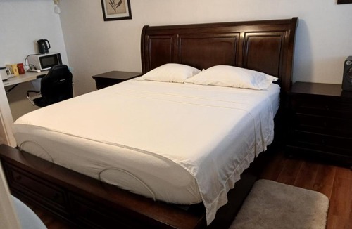 South Side Apartment | 1BR Apartment - Unit B - With Parking and 10min Walk to NYC Train Station