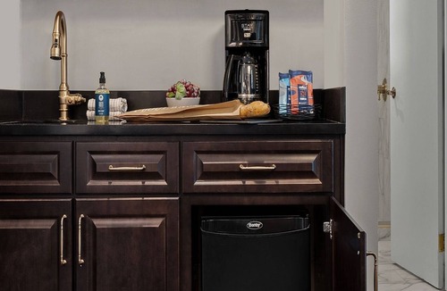 Fillmore District Apartment | 1br Deluxe Unit Theater Lovers- Performing Arts Venues!