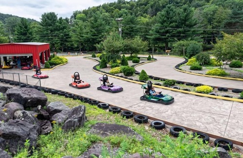 Circleville Resort | 2 Junior Double Queen Suites with Patio at The Kartrite Resort!