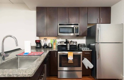 Center City West Apartment | 2Bedroom 1Bath Apartment in the Heart of Philadelphia