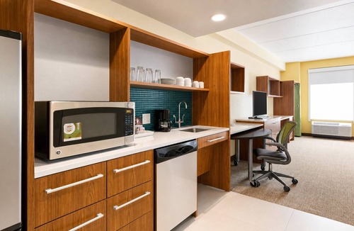 Newtonville Hotel | 3 Relaxing Units! Onsite Pool, Kitchen, Pets Allowed, Near Six Mile Waterworks