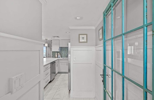 Holiday Isle Condo | 302- Beautiful Gulf-Front condominium With Exceptional Views!