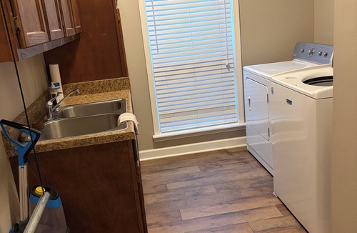 White Hall House | 4-bedroom Home Away from Home