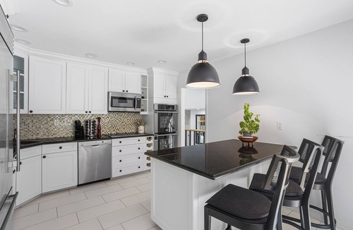 Weston House | 4BR Weston Retreat w/Pool, Basketball Court, Fire Pit & 3 Acres