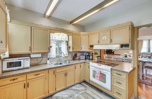 Palmyra House | 5 Mi to Hersheypark: Family Home w/Game Room