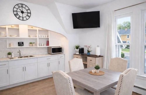 Danielson House | 6 Beds Home w/Game Room Perfect for Groups