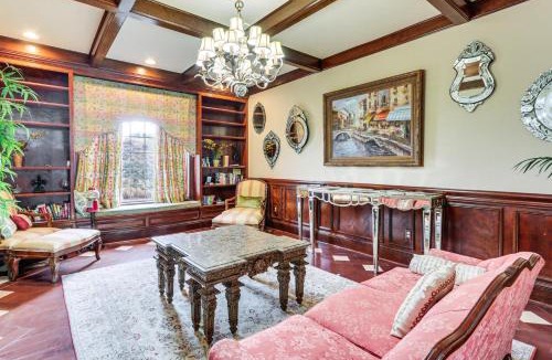 Gettysburg House | 8 Mi to Dtwn: Expansive Estate in Gettysburg!