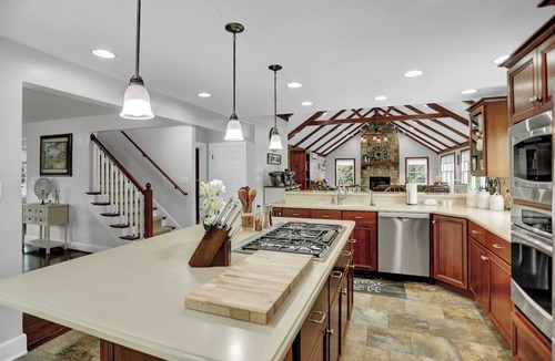 Loysville House | A luxury farm stay with something special for everyone in your group!