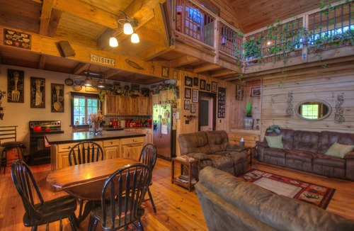 Town of Hebron House | adirondack style all season lodge/resort on a natural glacier pond- SPECIAL RATE