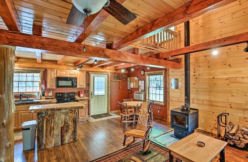 Glenfield Cabin | Adirondack Waterfalls Cabin on River/Spectacular View/Natural Swimming Pool.