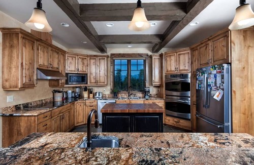 West Glacier Cabin | Amazing Log Cabin Rental with Pool Table in the Mountains in West Glacier, Montana