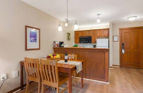 Edray Condo | AS 339: Pool-View Balcony | Ski-In/Out | 5-Star Rated | Sleeps 5