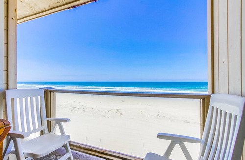 Mission Beach Condo | Awesome ocean front condo in the heart of Mission Beach!