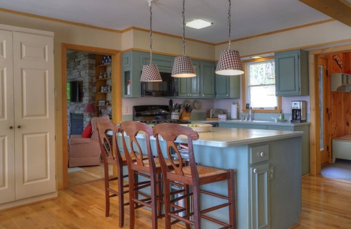 Rangeley Plantation House | Beach Front Retreat - Private home on Mooselookmeguntic Lake