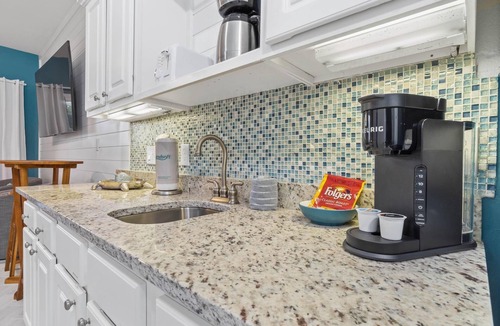 Rosemary Beach Condo | Beach Happy 100-steps to beach-Sleeps 2