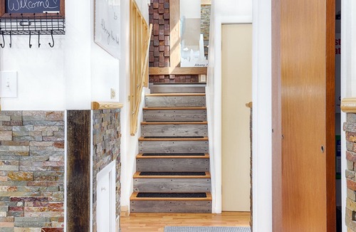 Guilderland Center House | Beautiful all-brick home fully furnished home near Buckingham Lake Park...