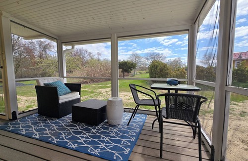West Cape May House | Beautiful Bray Cottage on the Vineyard