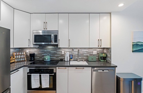 Cathedral Hill Condo | Beautiful Condo in a Great Location