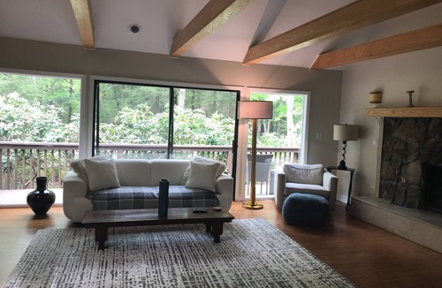 Pound Ridge House | beautiful contemporary house , only one hour from Manhattan