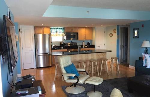 Dewey Beach Condo | Beautiful Dewey Beach Condo at the Opal - Prime dates still available!