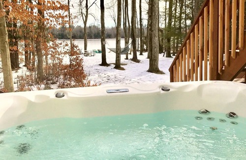 Pocono Summit House | Beautiful Lakefront w Hot Tub, Sauna, Boats, Beach, Pool Table, 5min to Kalahari