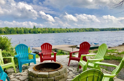 Pocono Summit House | Beautiful Lakefront w Hot Tub, Sauna, Boats, Beach, Pool Table, 5min to Kalahari