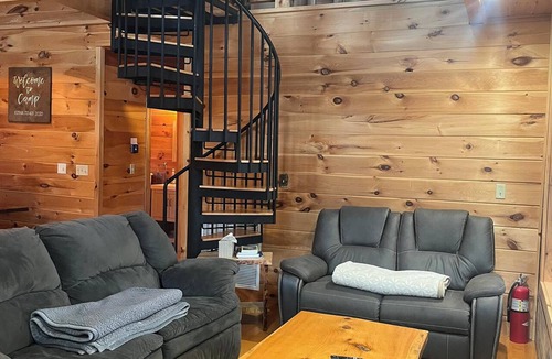 Jackman Cabin | Beautiful Log Cabin on Moose River in Jackman ME