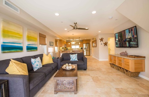 Mission Beach House | Beautiful N. Mission Beach house, AC, Steps to the Ocean and bay, 300+ 5star