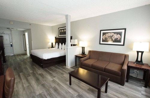 Paramus Hotel | Best Western Paramus Hotel & Suites