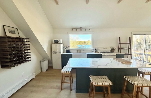 Mid-Coast and Islands Apartment | Bird Watching Paradise @ Waterfront Harpswell with Private Deck