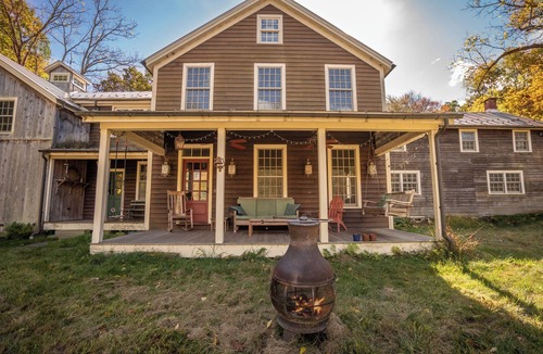 Highland House | Black Walnut Tree Farm: 50-Acres + Private Pond